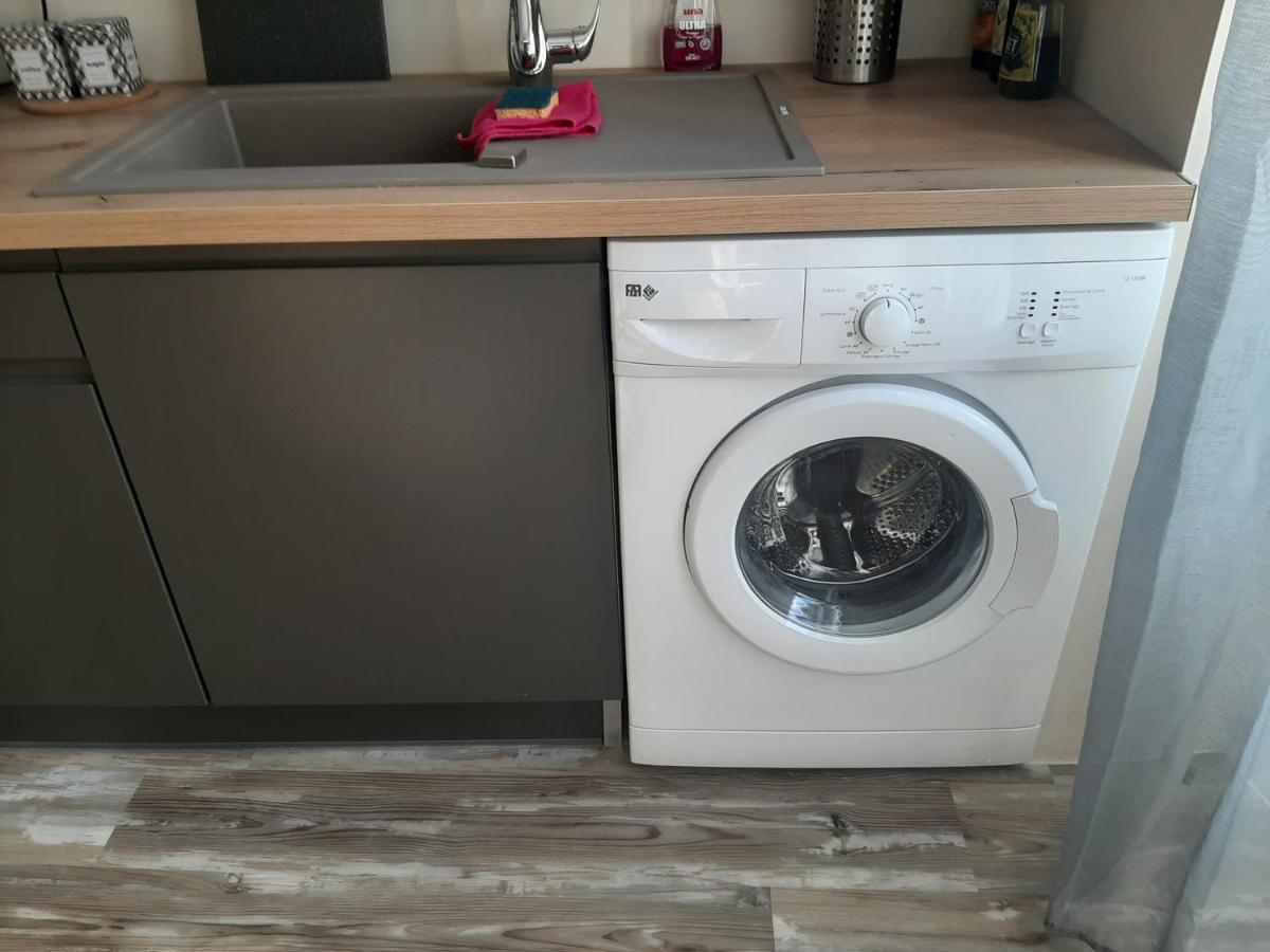 3 Apt T2 Cosy De 40 A 50 M2 Ideal Pour Un Deplacement Pro " Les Iris " Bourg-Saint-Andéol Exterior photo